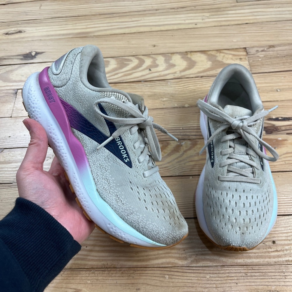 Brooks Ghost 16 Womens Running‎ Shoes Grey Purple Size 6 athletic comfort casual